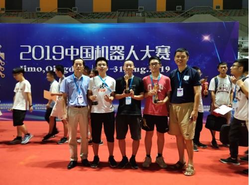 说明: //hciyuan.net/__local/8/25/84/9D3272AE3A27D7AFED5A0D8BACD_08CCFE67_17BBE.jpg